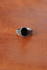 Noir Swirl Stone Ring