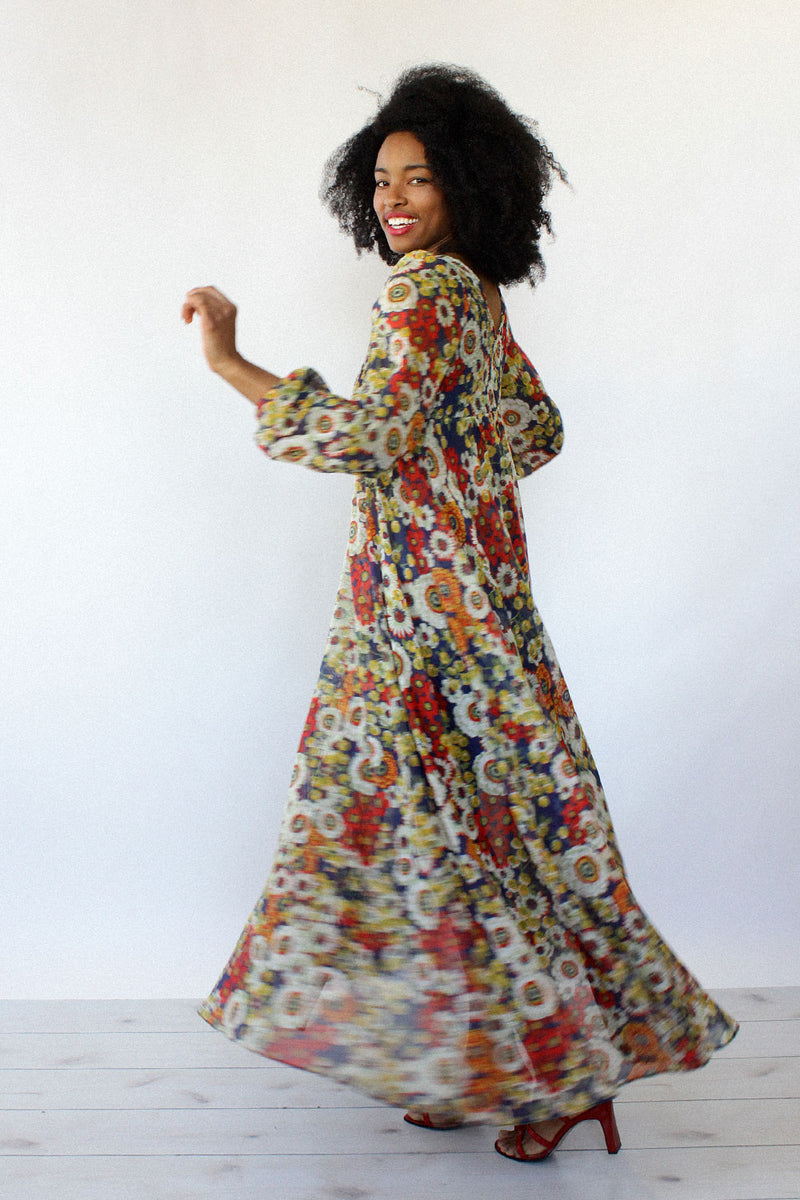 Smocked Floral Maxi Dress S/M – OMNIA Smocked Floral Maxi Dress S/M – OMNIA
