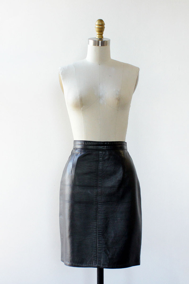 Buttery Leather Mini Skirt S