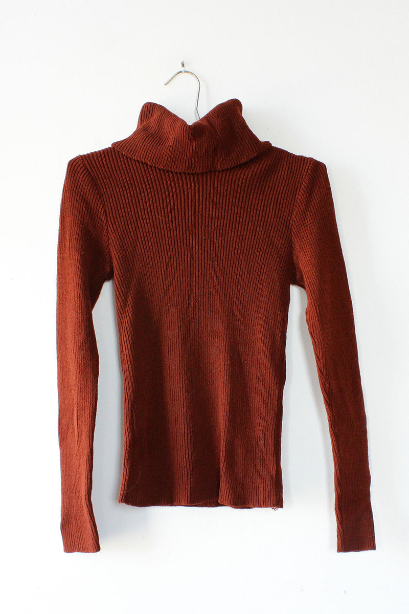 Marsala Ribbed Turtleneck S