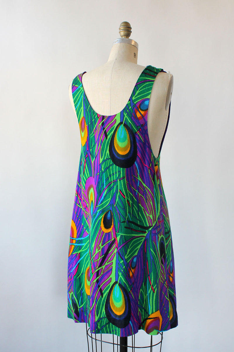 Peacock Scoop Jumper Dress S/M OMNIA Peacock Scoop Jumper Dress S/M OMNIA