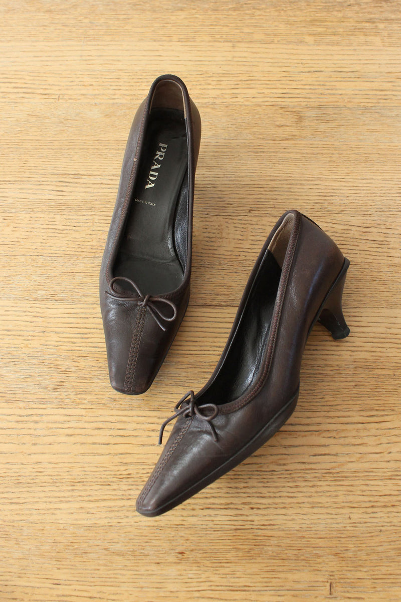 Prada Leather Bow Heels  – OMNIA