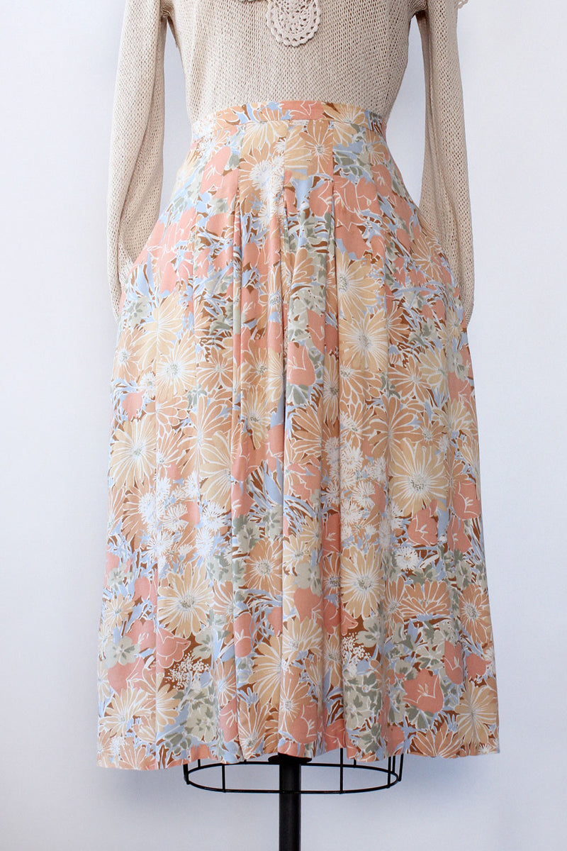Peachy Pleated Skirt S/M