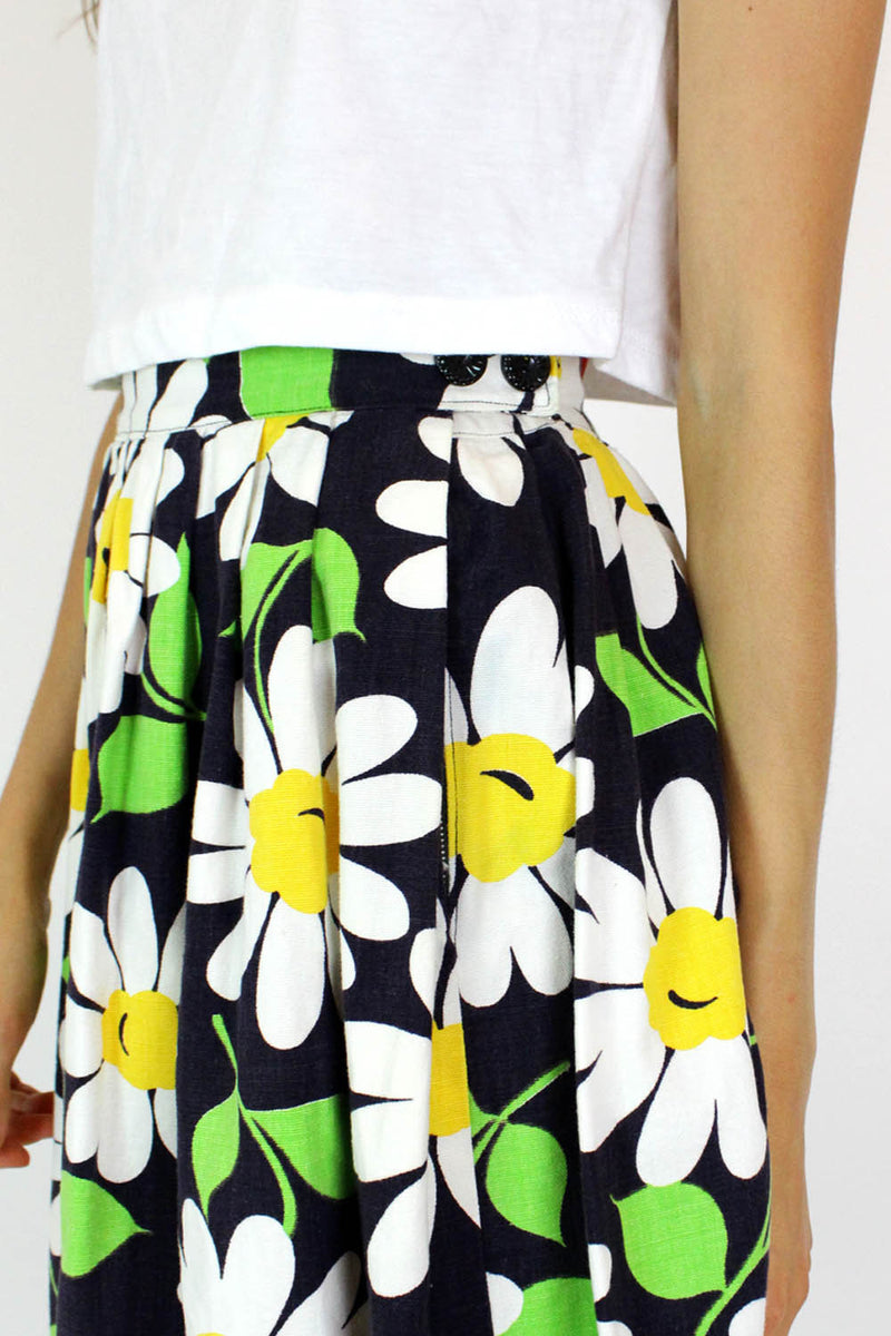 Daisy Full Skirt M