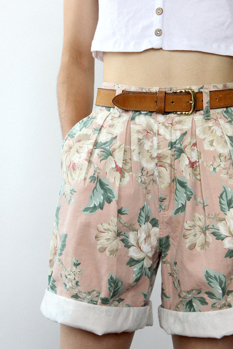 August Floral Pleated Shorts S