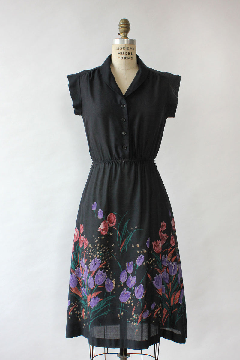 Moody Tulips Collar Dress XS-M