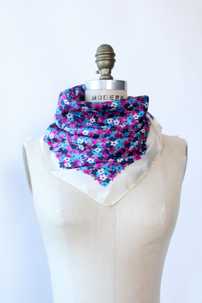 Techni-daisy Silk Scarf