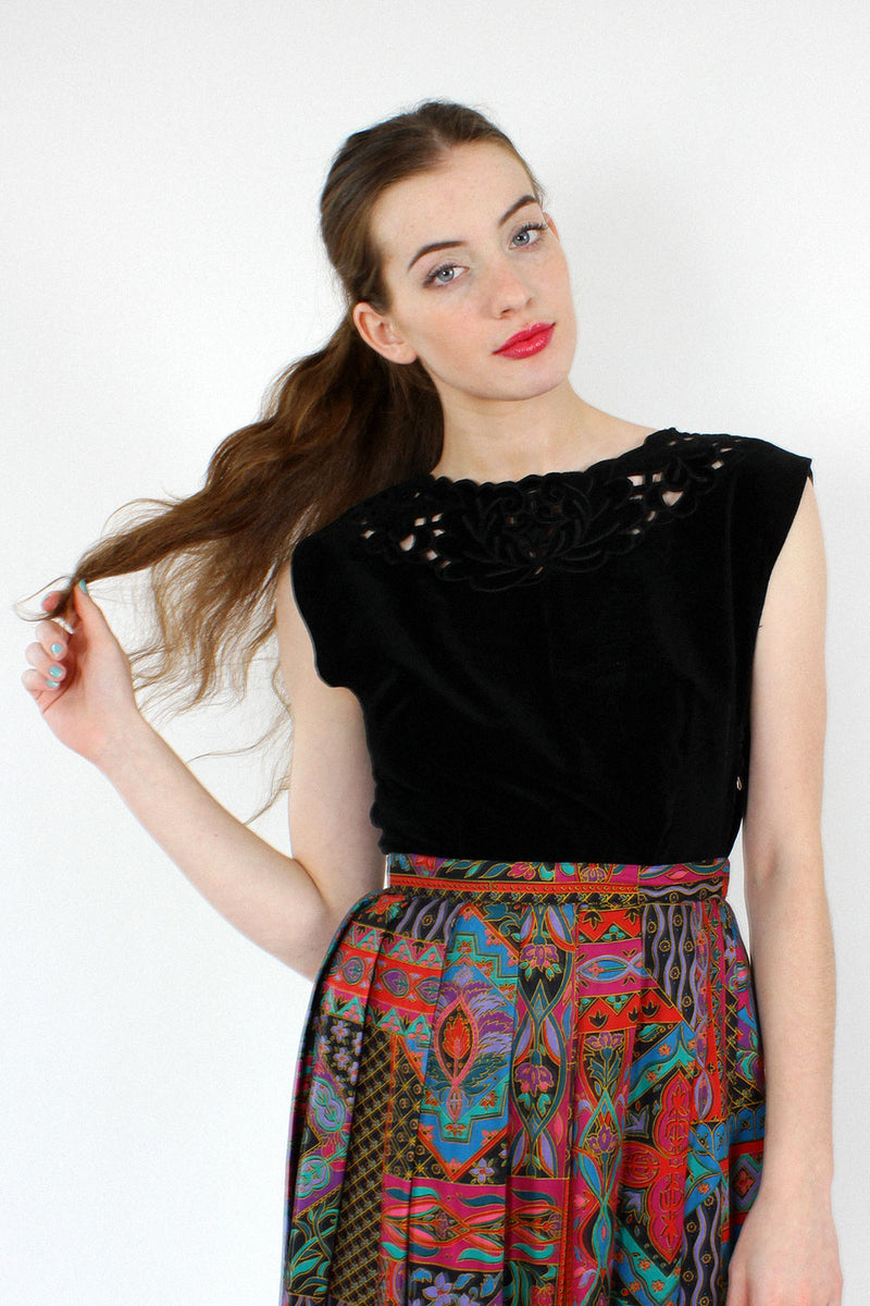 Velvet Cutout Shell M