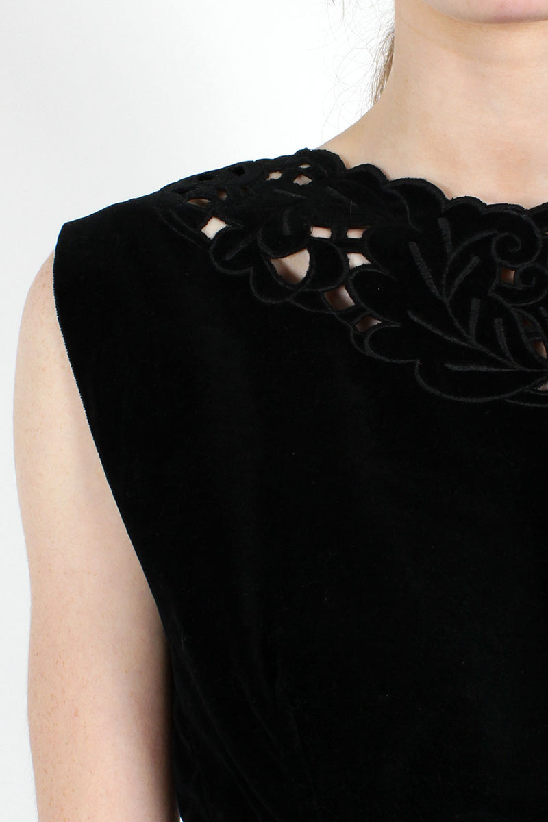 Velvet Cutout Shell M