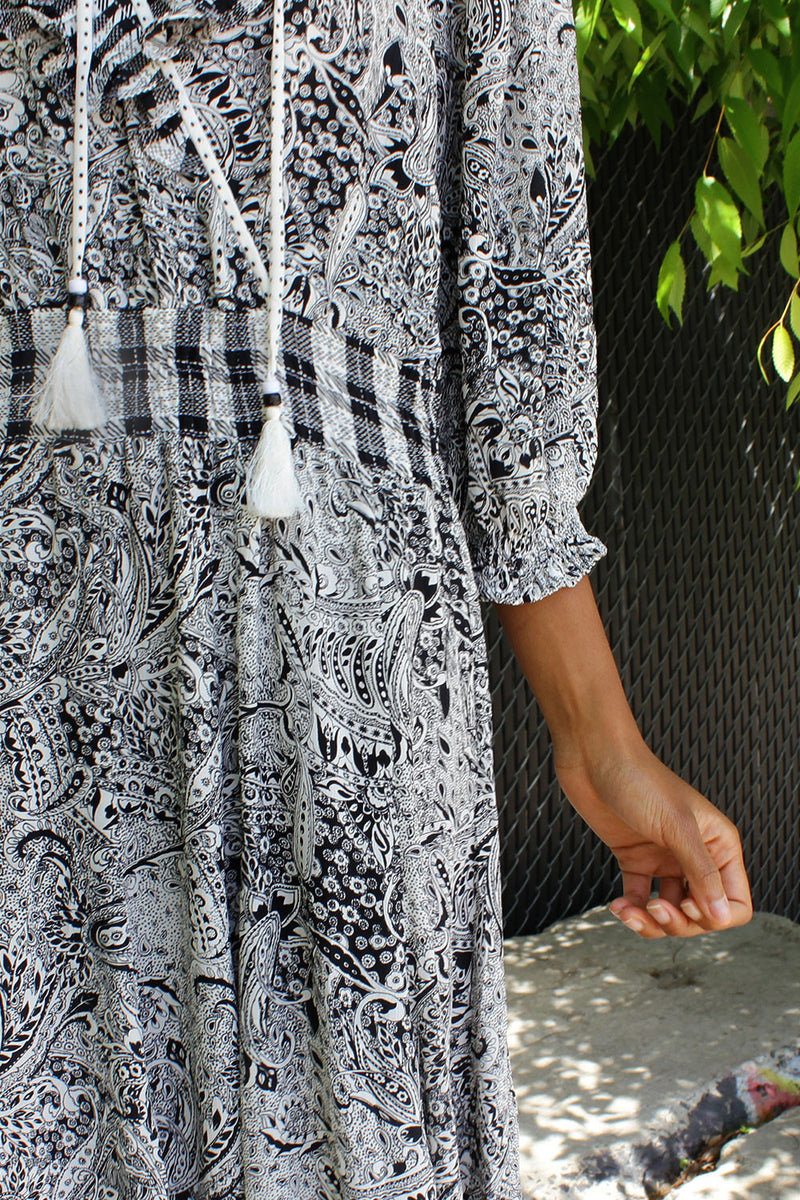 Diane Freis B&W Dress M/L
