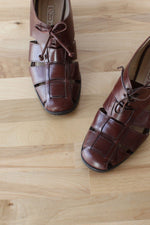 Heeled Fisherman Shoes 7 1/2