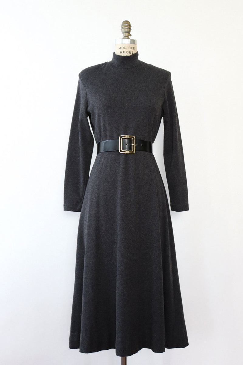 Stone Knit Dress w/ Boucle Vest M/L Stone Knit Dress w/ Boucle Vest M/L