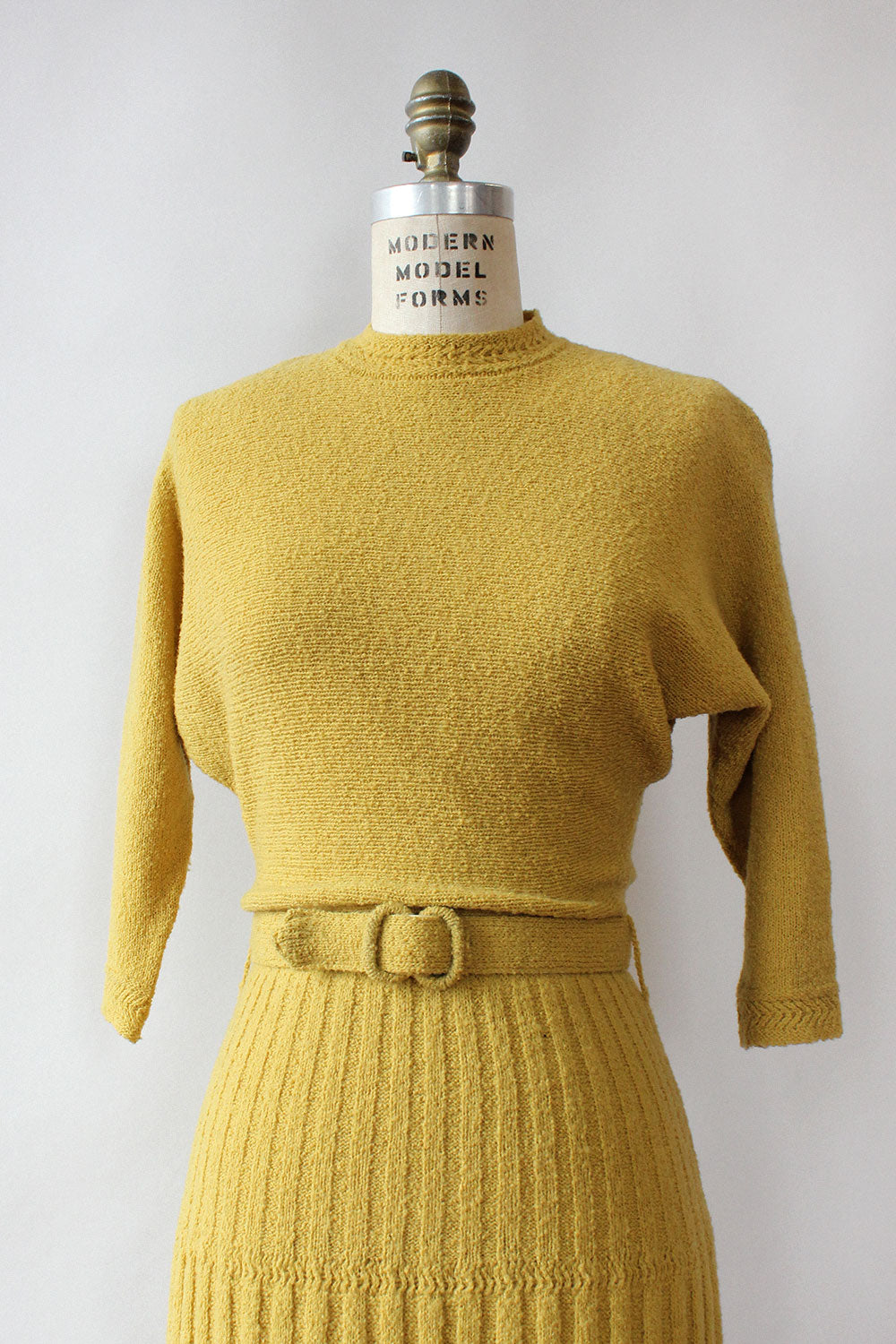 Chartreuse 40s Knit Dress XS-M Chartreuse 40s Knit Dress XS-M