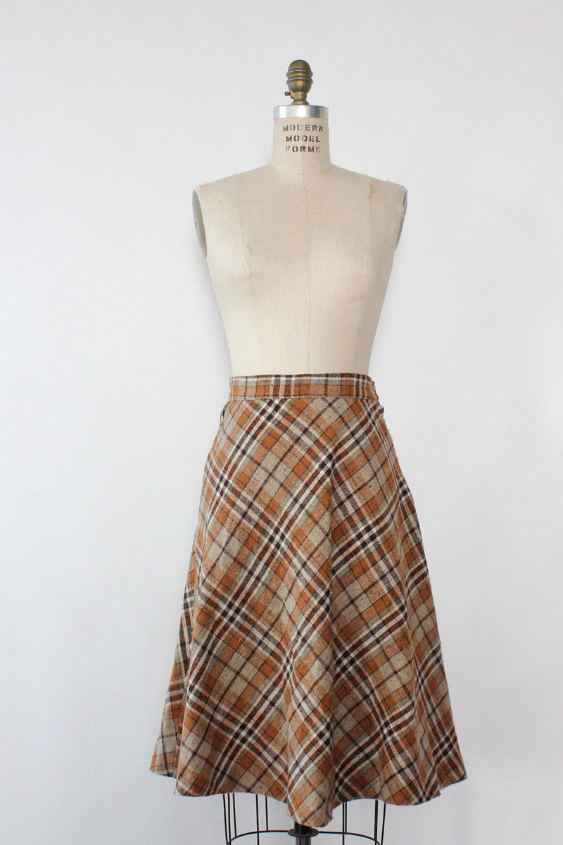 Cafe Plaid Flare Skirt M