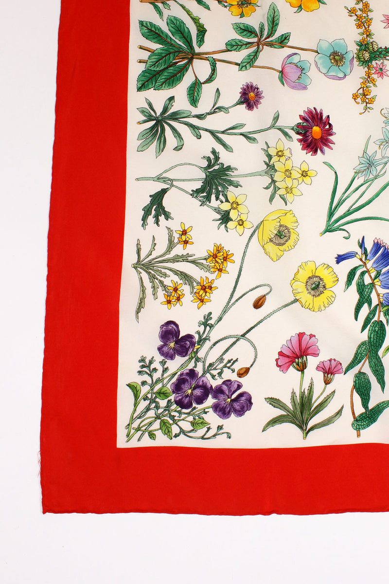 Gucci V. Accornero Flora Silk Scarf