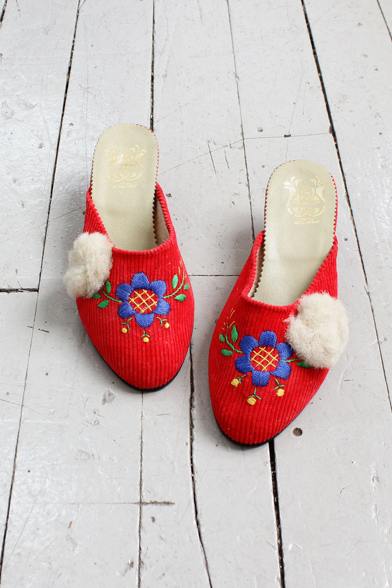 Folksy Corduroy Slippers 7