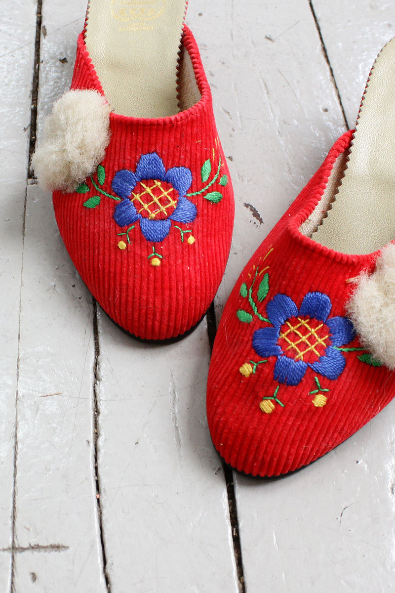 Folksy Corduroy Slippers 7