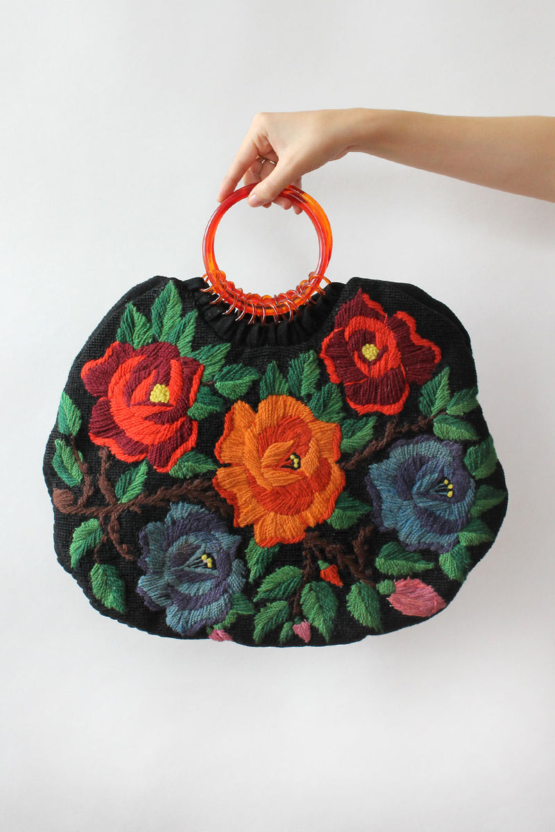 Dreamy Embroidered Floral Purse