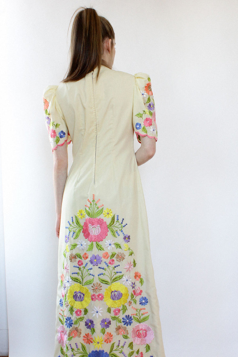 Puff Sleeve Embroidered Maxi S/M