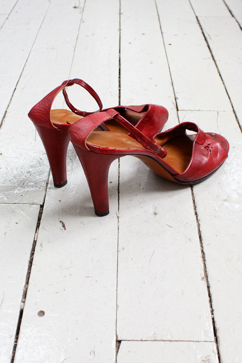 Crystal Pumps - Burgundy – BURU