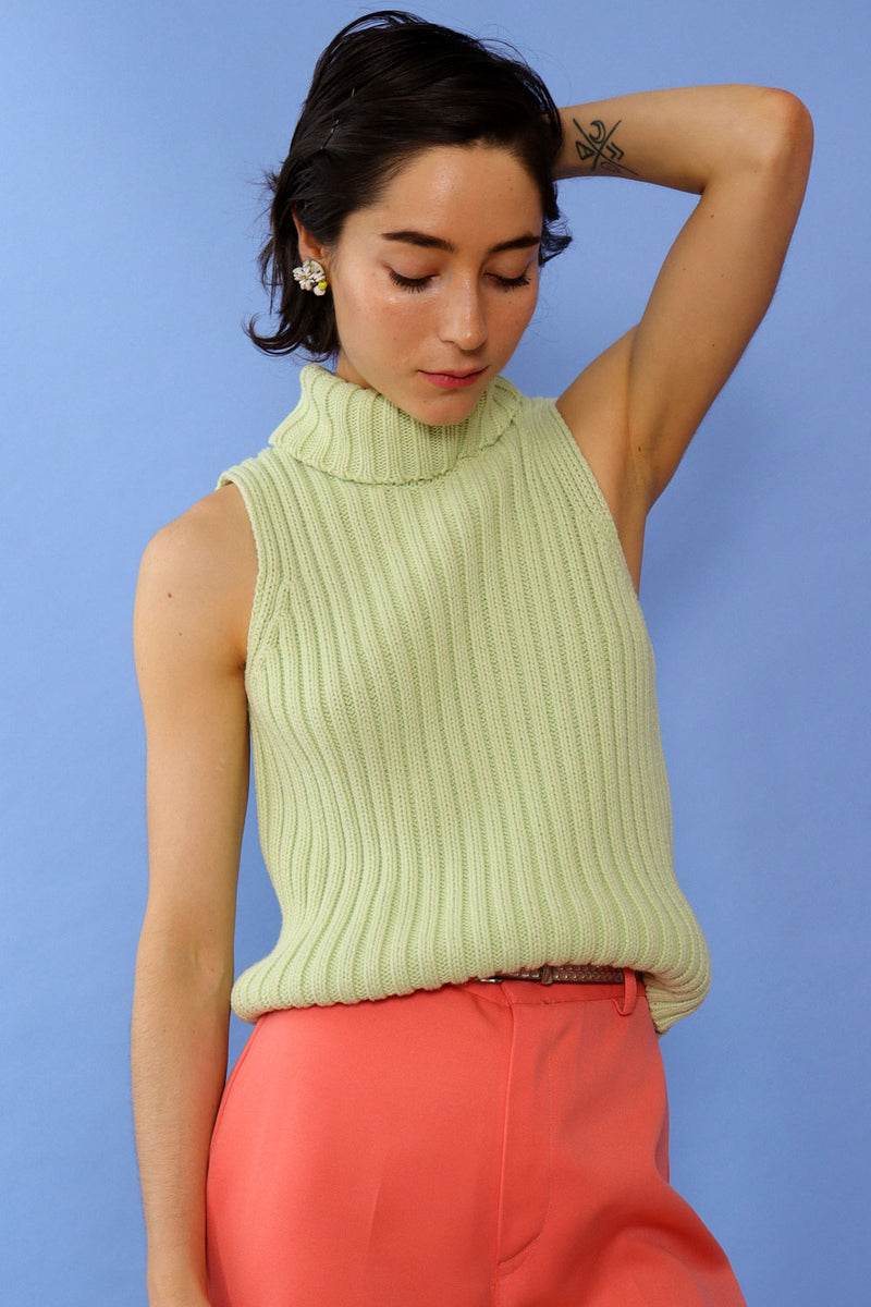 Spearmint Sleeveless Turtleneck XS-M