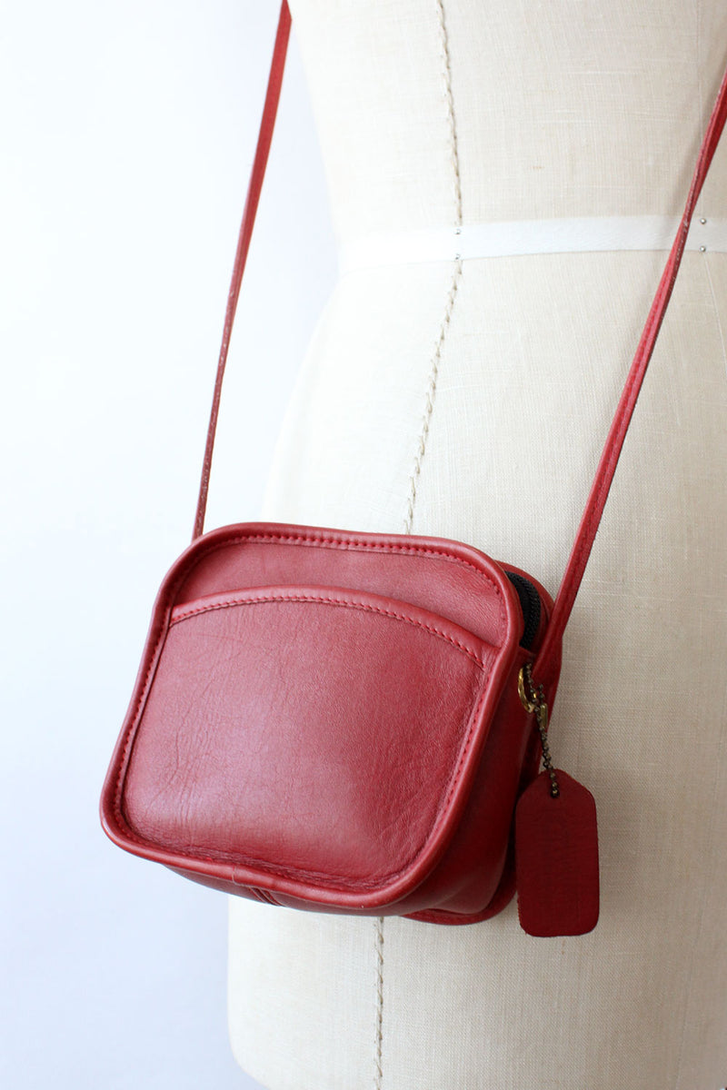 Crimson Coach Mini Crossbody Bag – OMNIA