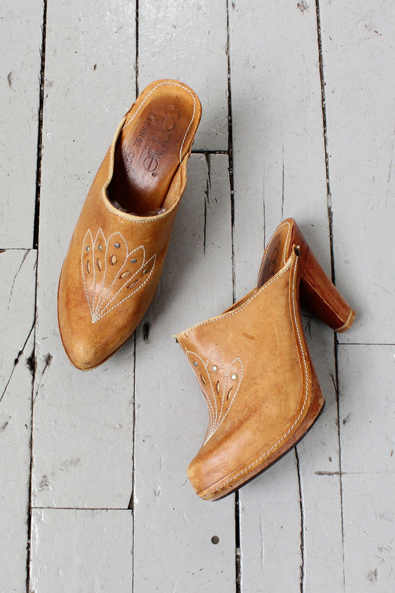 Connie Clogs 7