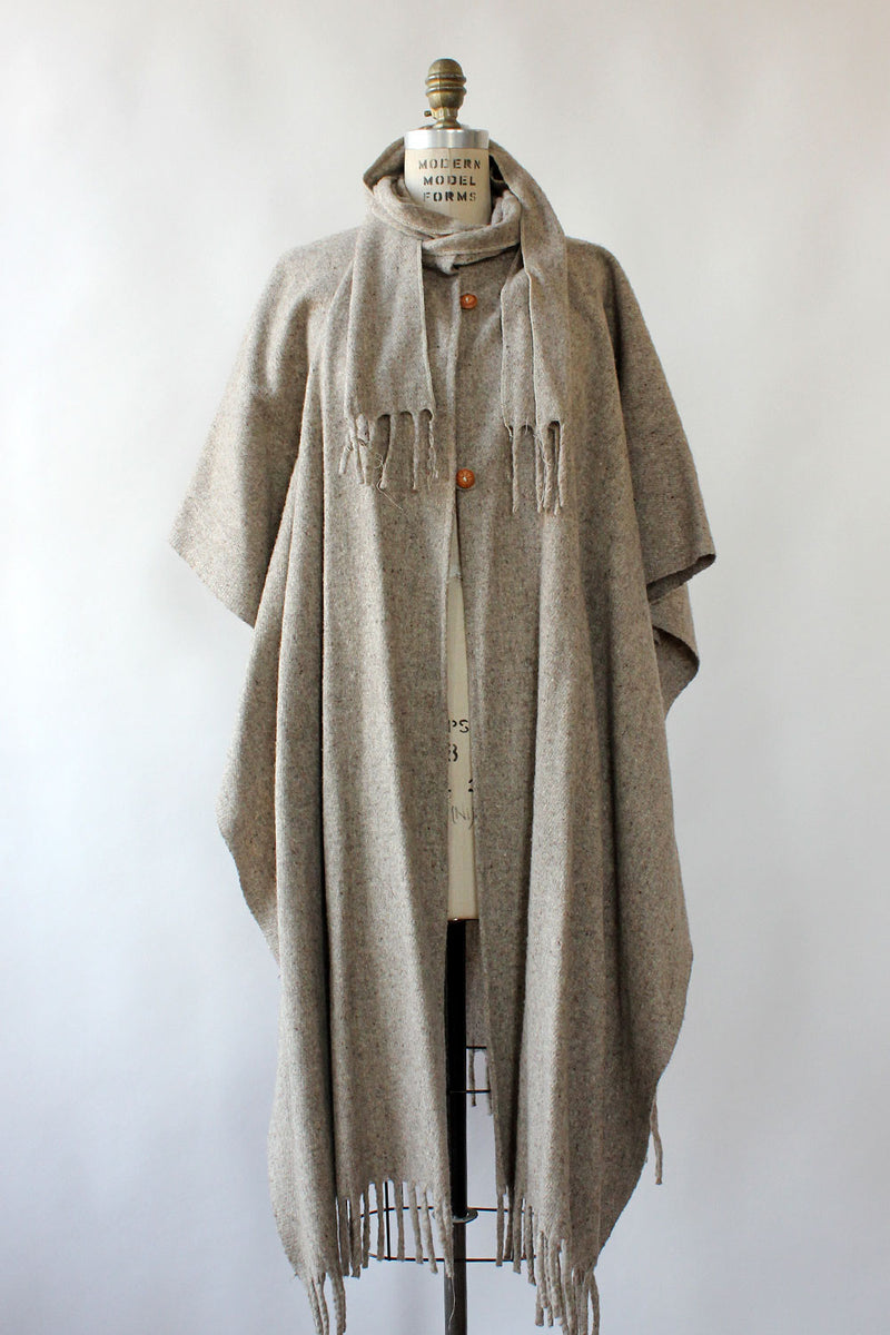 Oatmeal Wool Cape OS