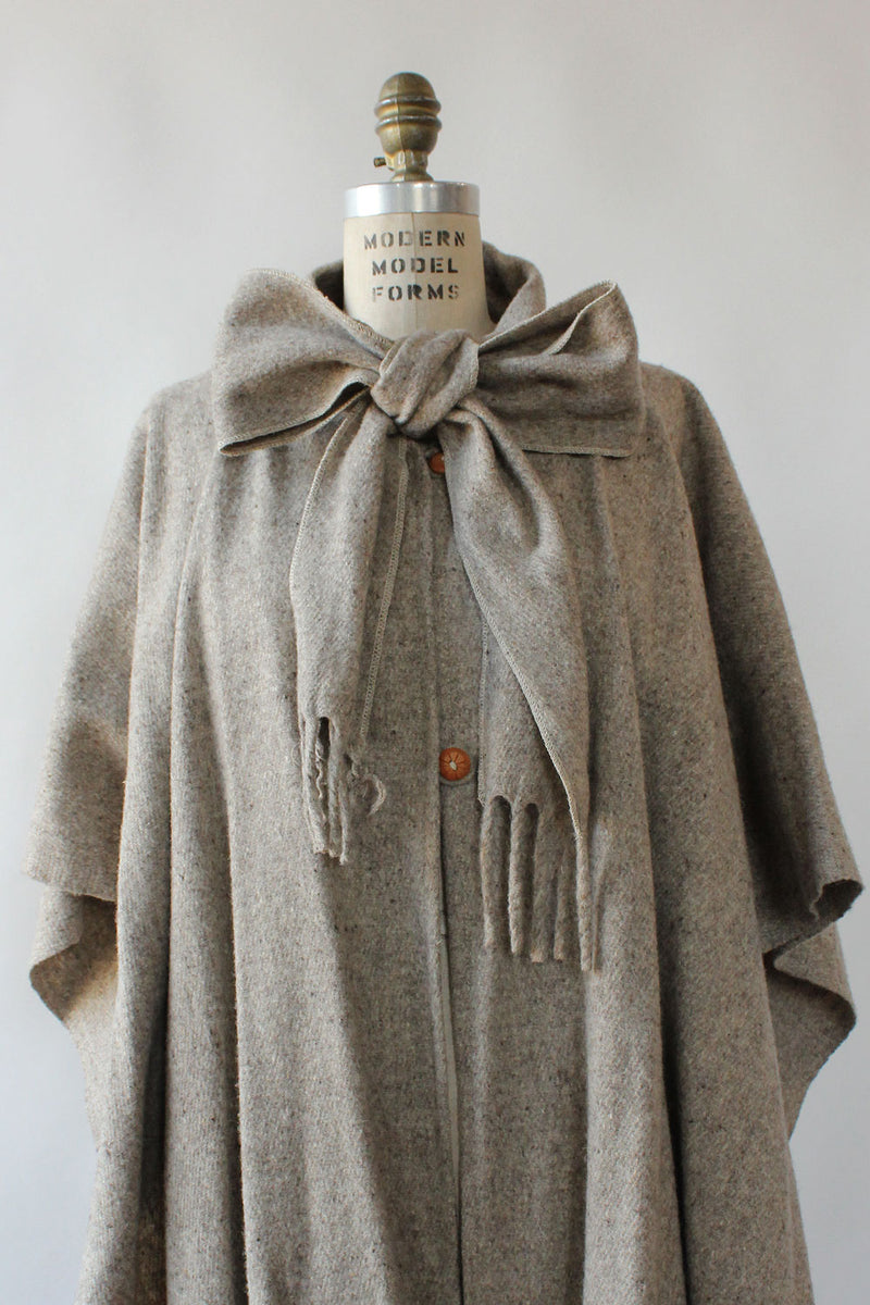 Oatmeal Wool Cape OS