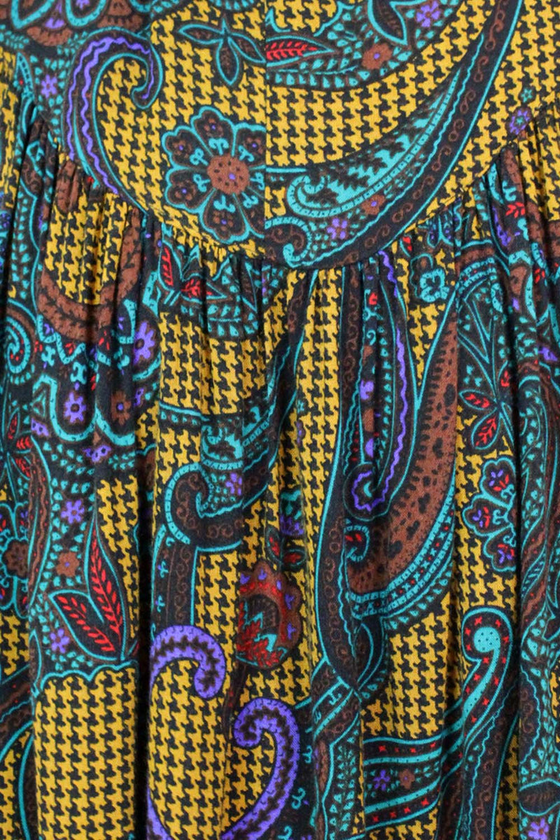mixed print dress detail