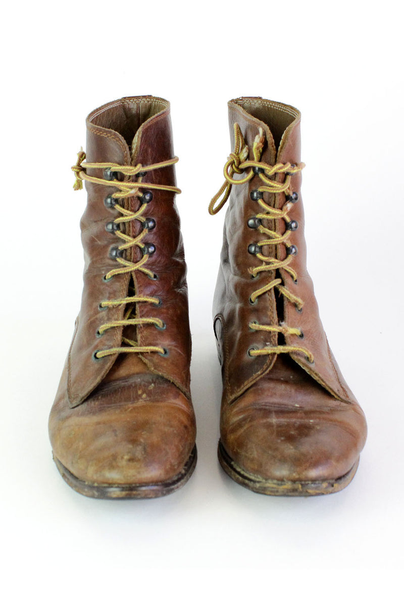 Lace Up Leather Boots 8