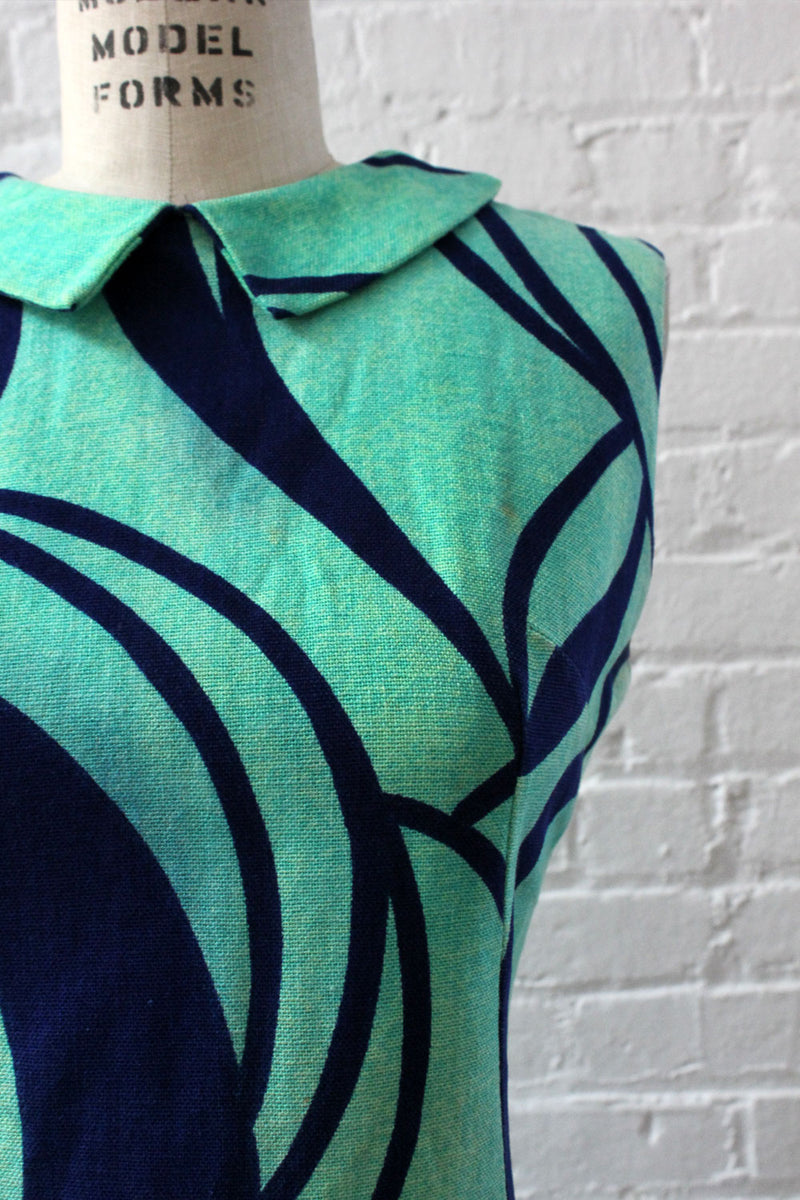 Swirly Graphic Sheath M/L