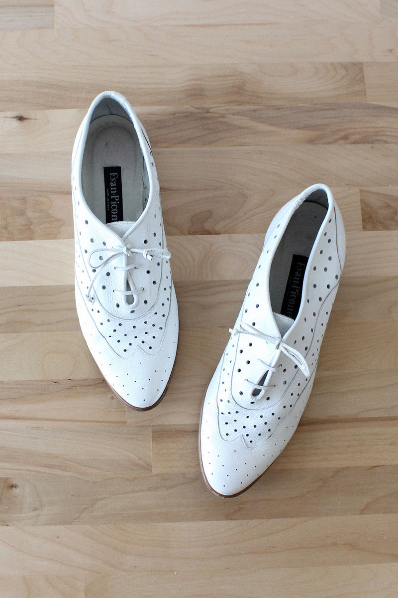 Evan Picone Perforated Oxfords 10