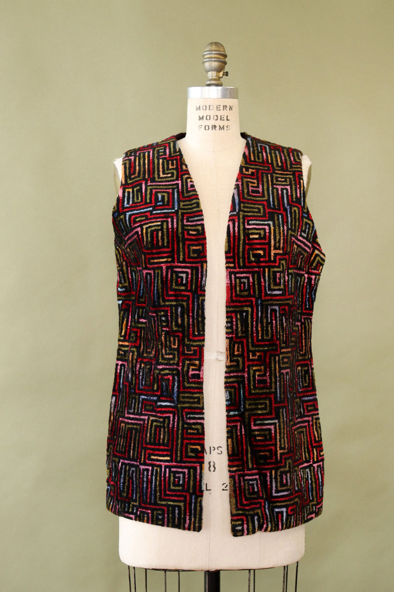 Labyrinth Carpet Vest M/L