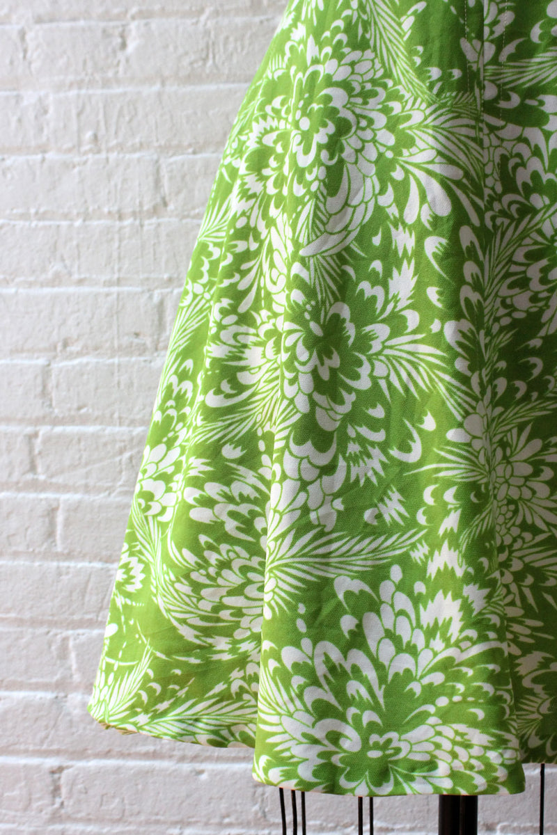 Lime Green Fit Flare Dress M/L OMNIA Lime Green Fit Flare Dress M/L OMNIA