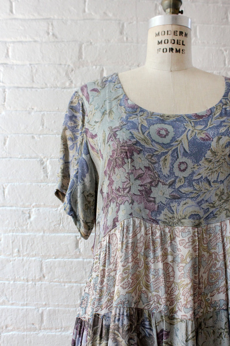 Shady Floral Rayon Dress M/L