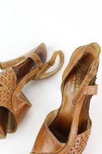 70s Donna Slingback 9