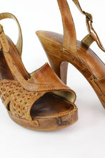 70s Donna Slingback 9