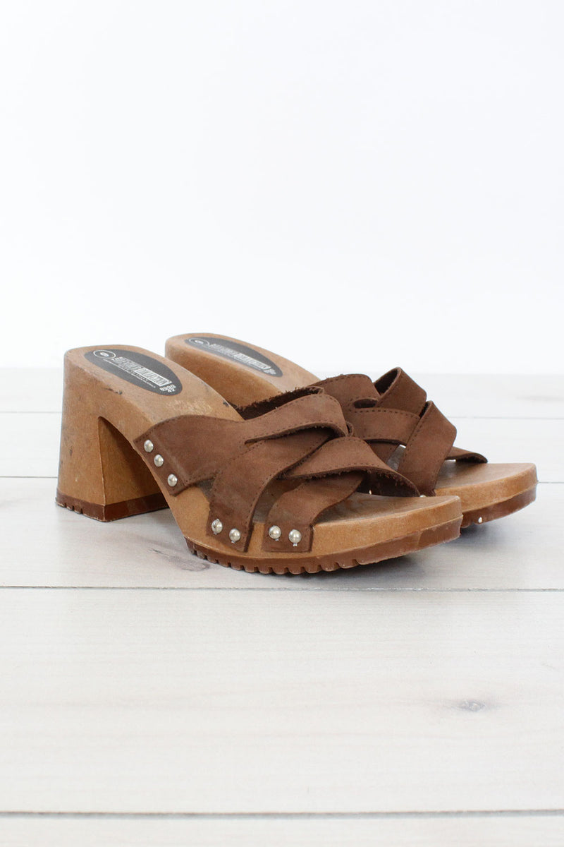Brenda Chunky Slides 8 1/2
