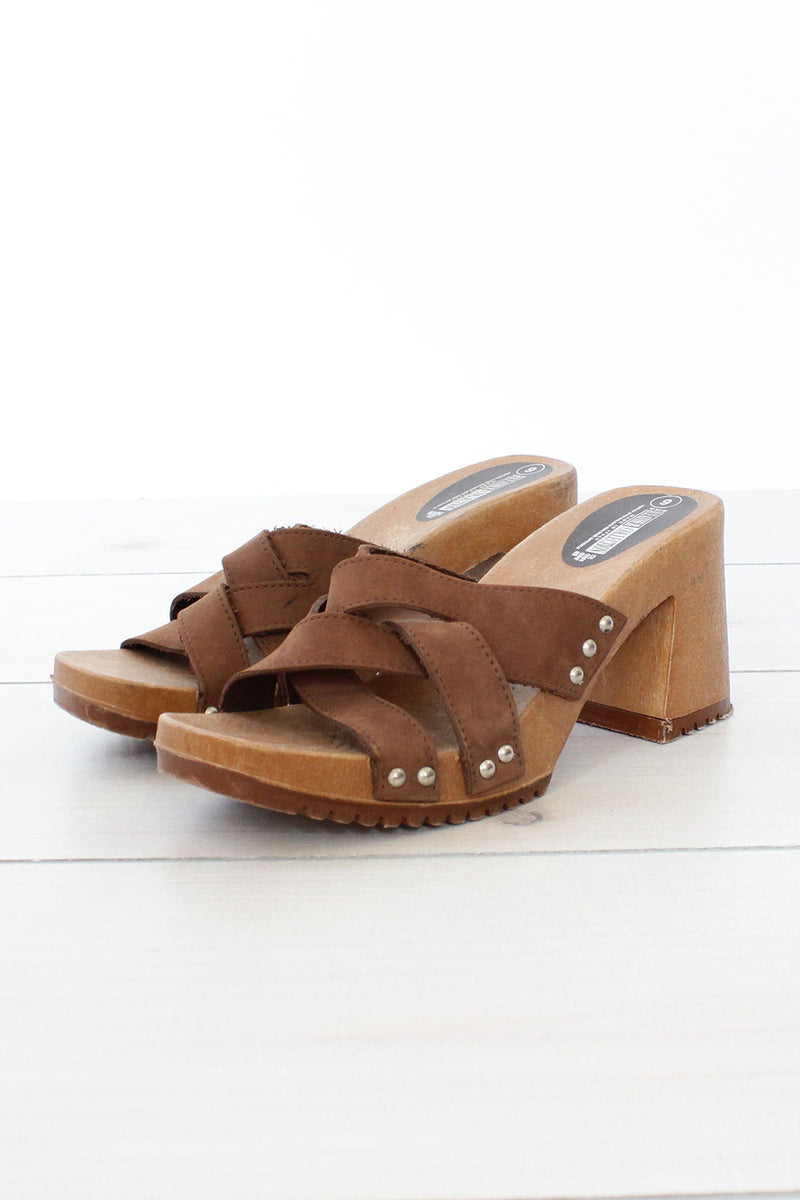 Brenda Chunky Slides 8 1/2