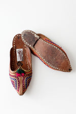 Rani Embroidered Slippers 5 1/2