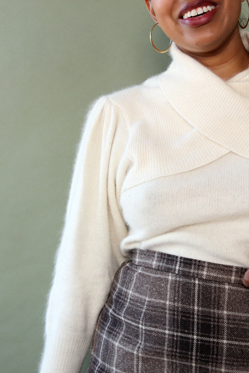 Ivory Angora Collared Sweater M