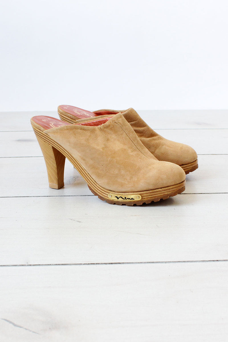 Nina Suede Clogs 5 1/2