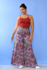 Royal Flush Paisley Bells L