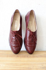 Etienne Aigner Burgundy Oxfords 7 1/2
