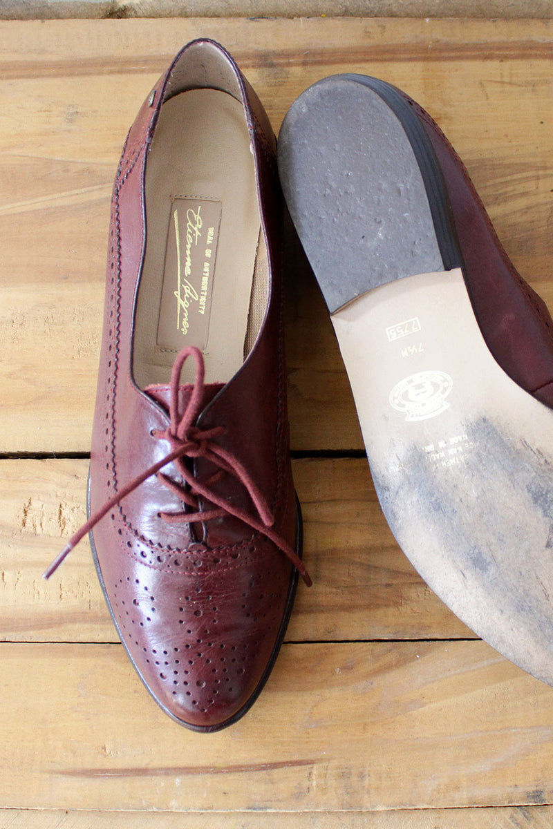 Etienne aigner discount shoes outlet stores