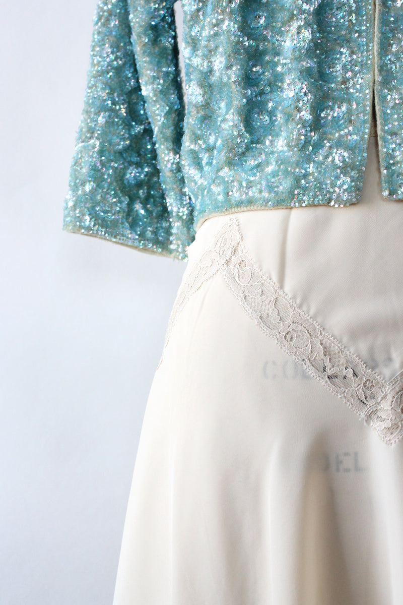 Vanilla Flare Slip Skirt M/L
