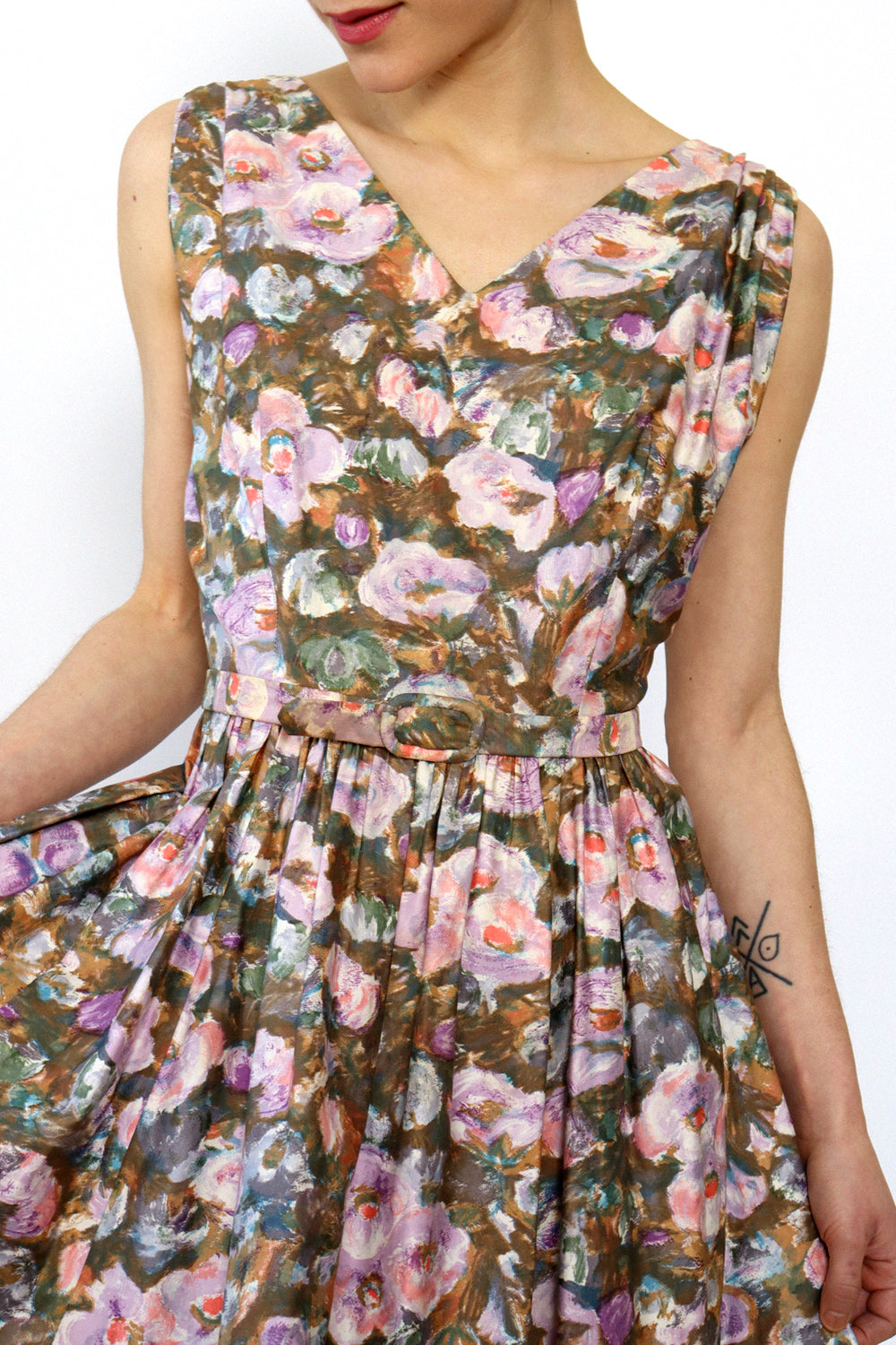 Painterly Floral Belted Dress M