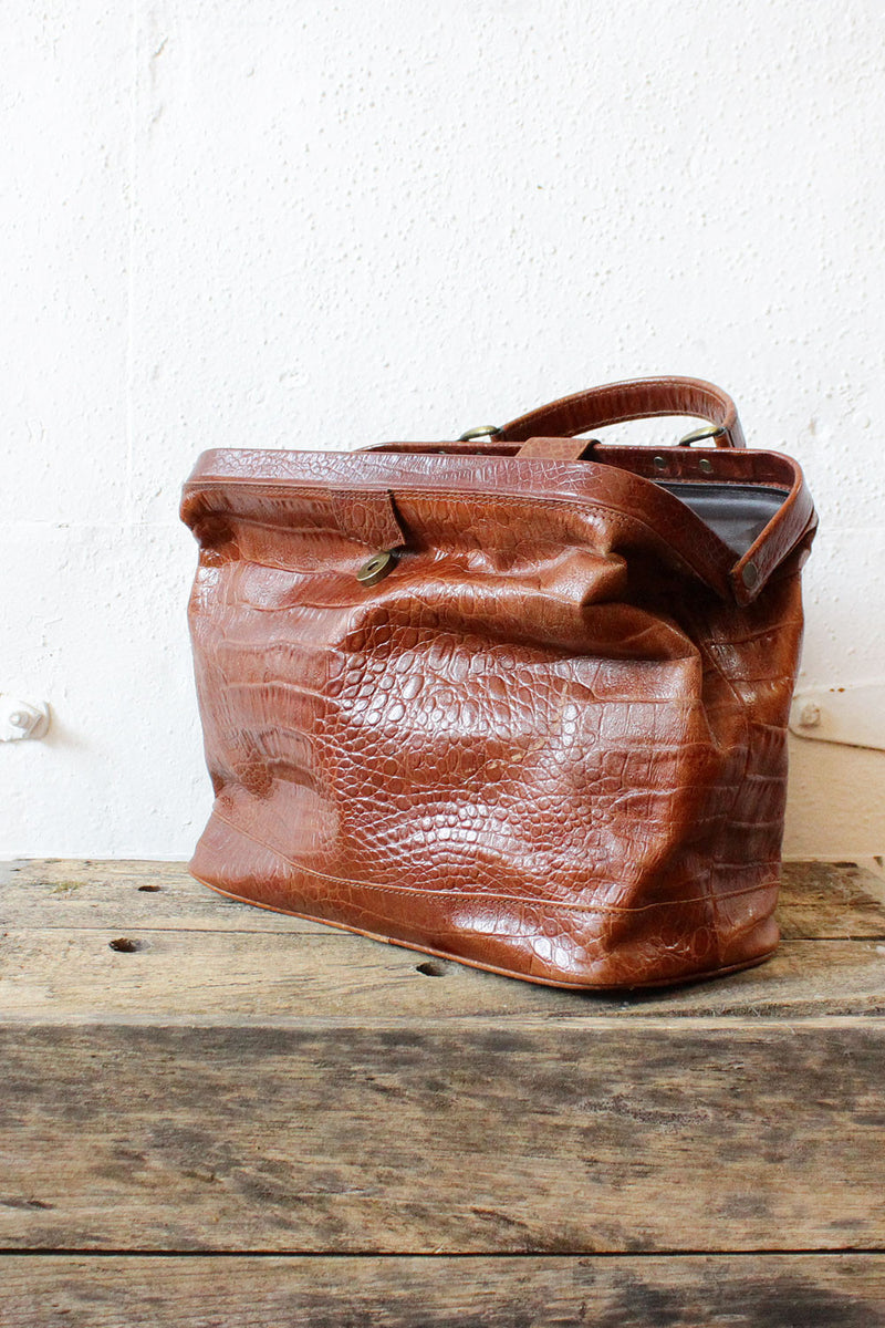 Croc Doc Bag