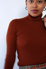 Rust '70s Turtleneck M